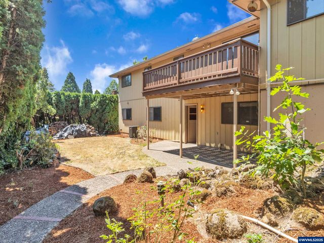 4582 20th Ct S, Salem, OR 97302