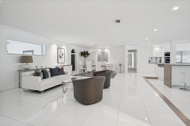 2540 Mercedes Drive, Fort Lauderdale, FL 33316