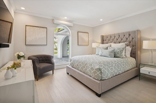 2540 Mercedes Drive, Fort Lauderdale, FL 33316