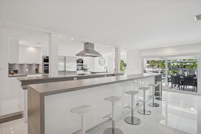 2540 Mercedes Drive, Fort Lauderdale, FL 33316