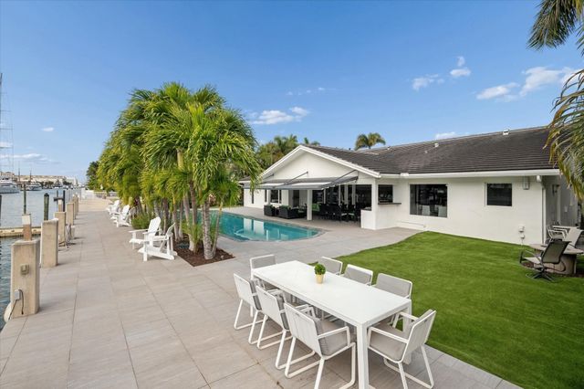 2540 Mercedes Drive, Fort Lauderdale, FL 33316