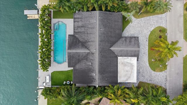 2540 Mercedes Drive, Fort Lauderdale, FL 33316