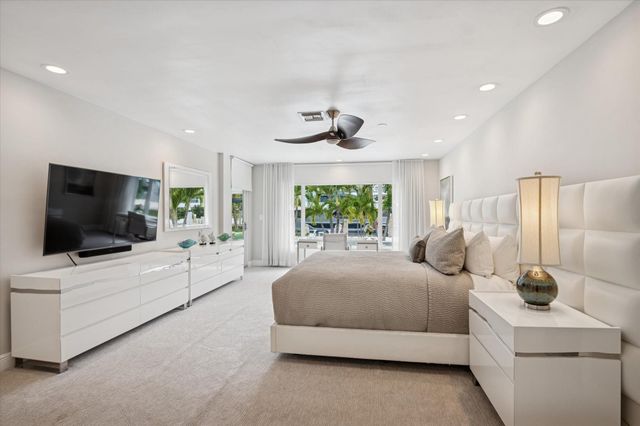 2540 Mercedes Drive, Fort Lauderdale, FL 33316