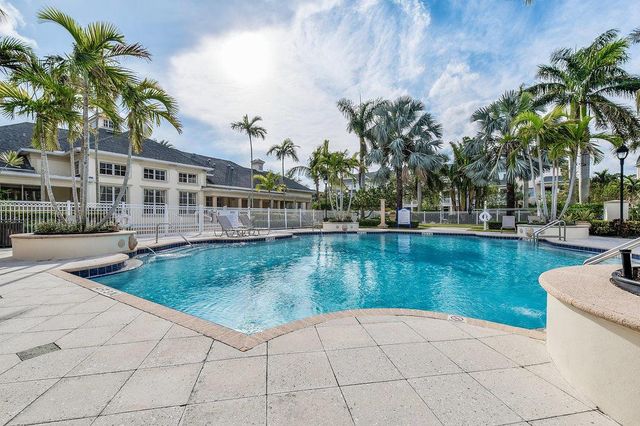 155 Galicia Way 102, Jupiter, FL 33458