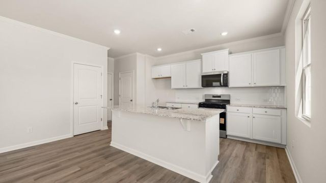 8195 Elkhorn Court, Fairburn, GA 30213