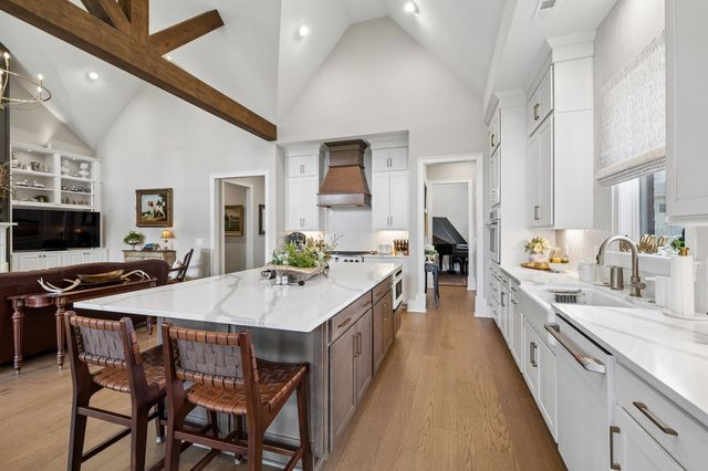 7536 Southwell Dr, College Grove, TN 37046