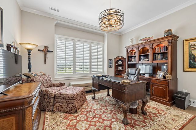 7536 Southwell Dr, College Grove, TN 37046
