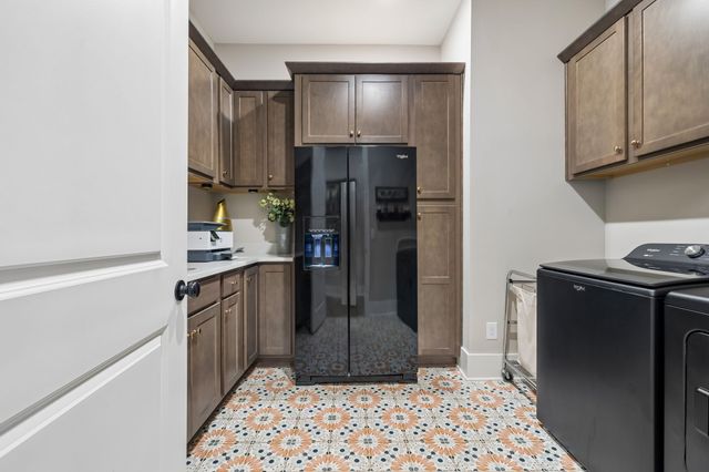 7536 Southwell Dr, College Grove, TN 37046