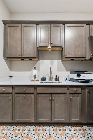 7536 Southwell Dr, College Grove, TN 37046