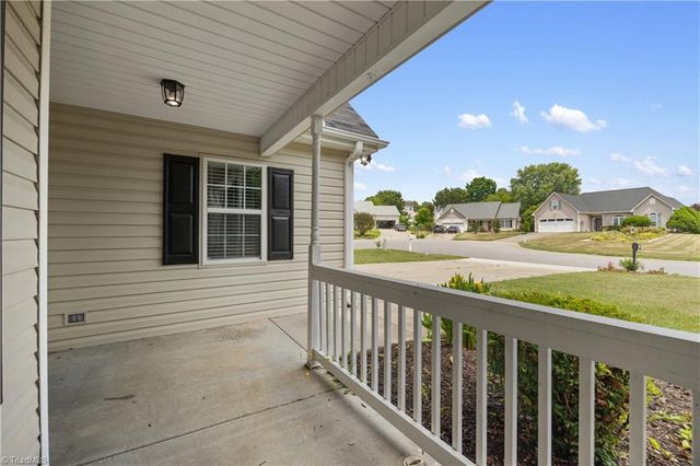 1742 Spring Path Trail, Clemmons, NC 27012