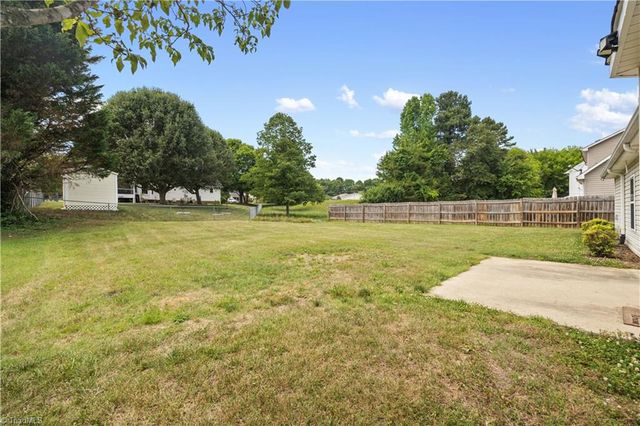 1742 Spring Path Trail, Clemmons, NC 27012