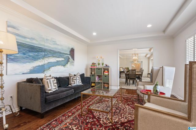 400 VESCLUB DRIVE, Vestavia Hills, AL 35216