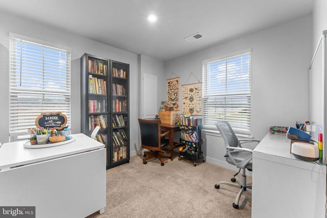 160 LYONS CREEK DR, Laurel, MD 20708