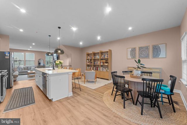 160 LYONS CREEK DR, Laurel, MD 20708
