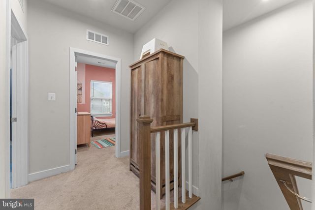 160 LYONS CREEK DR, Laurel, MD 20708