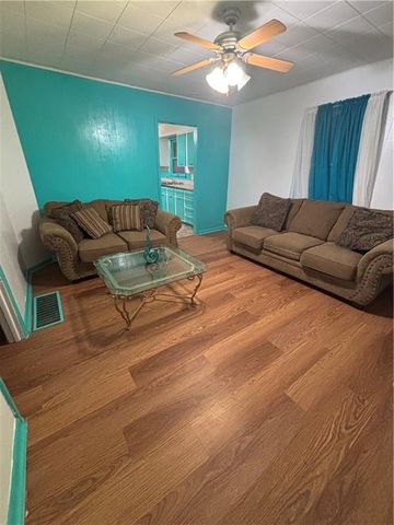 417 Ohio Street, St Joseph, MO 64504