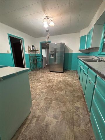 417 Ohio Street, St Joseph, MO 64504