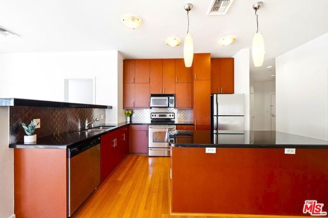 3810 Wilshire Boulevard 605, Los Angeles, CA 90010
