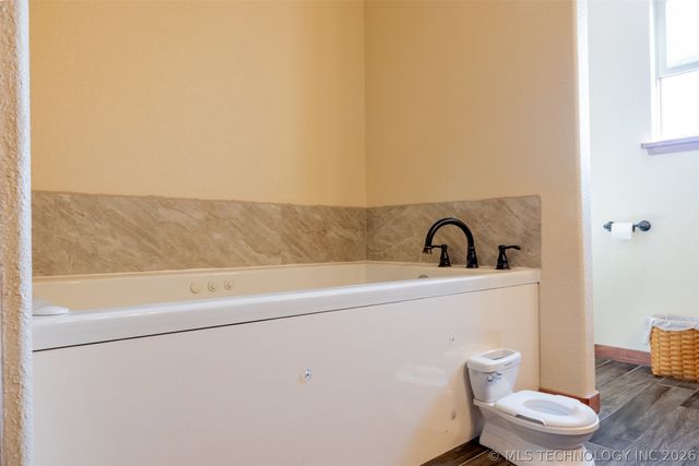 7120 S 385th West Avenue, Mannford, OK 74044