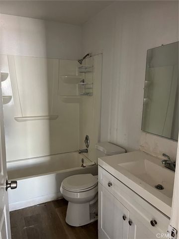3452 Anderson E, Riverside, CA 92507