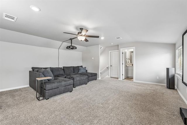 609 Side Track Road, Yukon, OK 73099