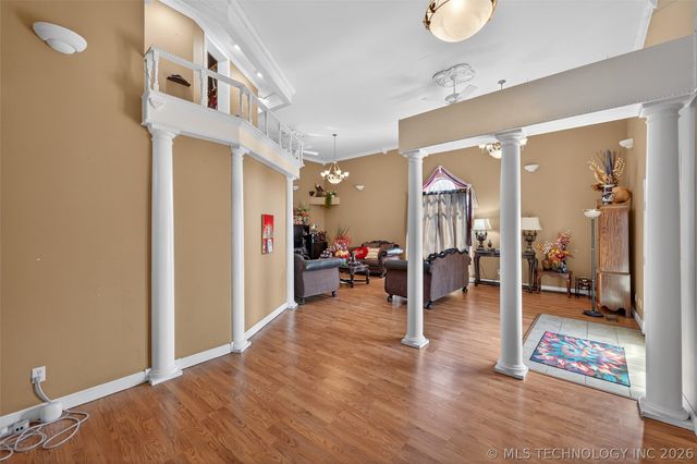 1606 Oakridge Drive, Claremore, OK 74017