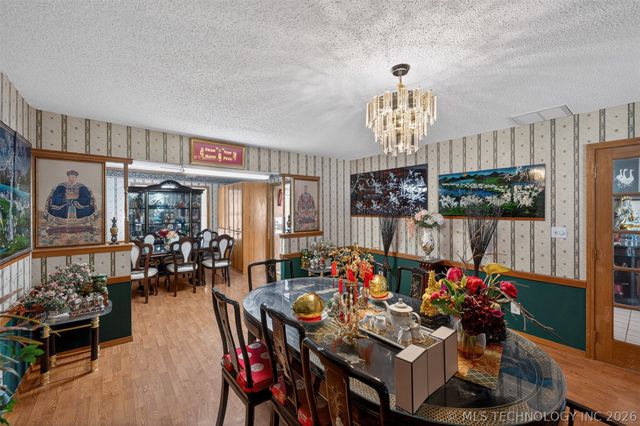 1606 Oakridge Drive, Claremore, OK 74017