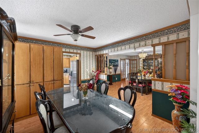 1606 Oakridge Drive, Claremore, OK 74017