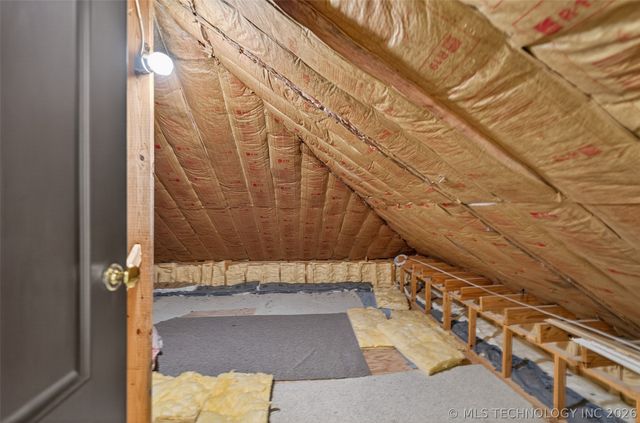 1606 Oakridge Drive, Claremore, OK 74017