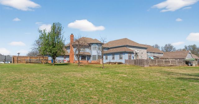 1606 Oakridge Drive, Claremore, OK 74017