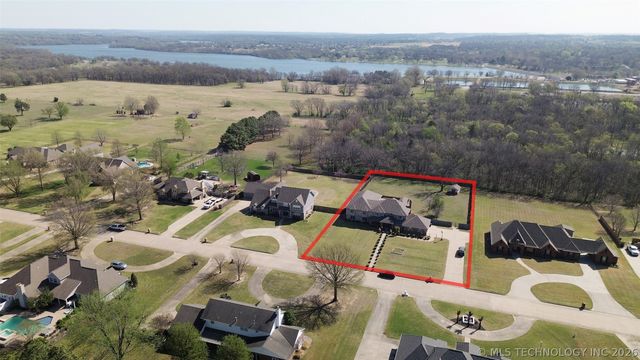 1606 Oakridge Drive, Claremore, OK 74017