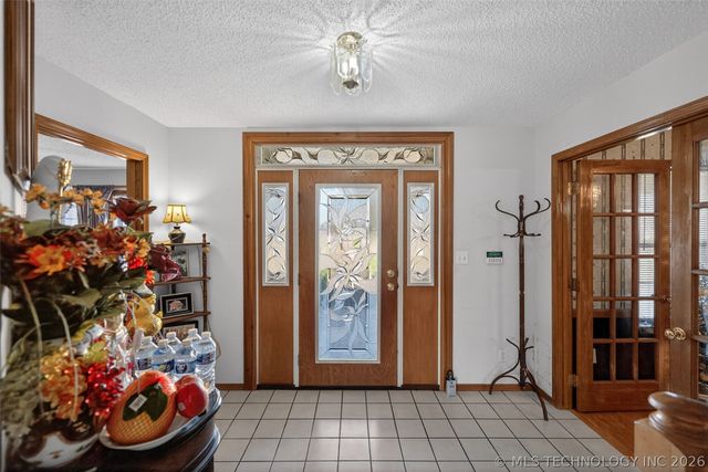 1606 Oakridge Drive, Claremore, OK 74017