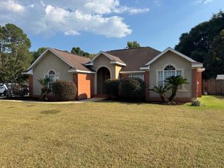 206 Belton, Dothan, AL 36305