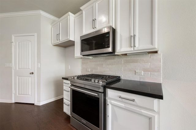 211 Parable CV, Pflugerville, TX 78660