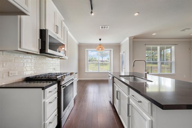 211 Parable CV, Pflugerville, TX 78660