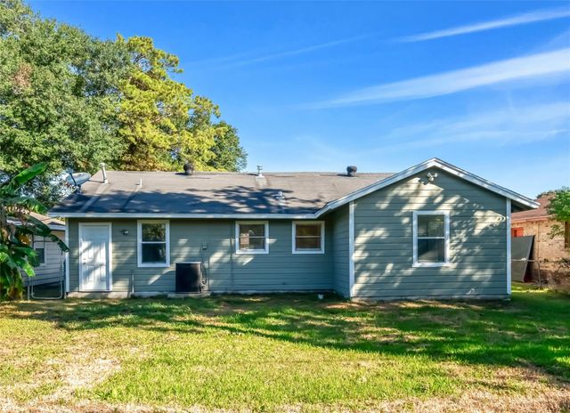 3122 Nita Street, Houston, TX 77051