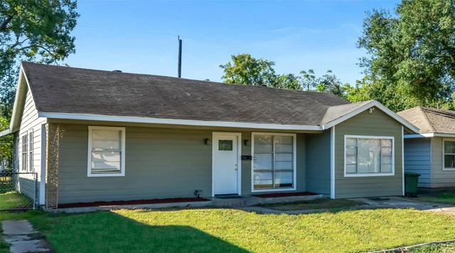 3122 Nita Street, Houston, TX 77051