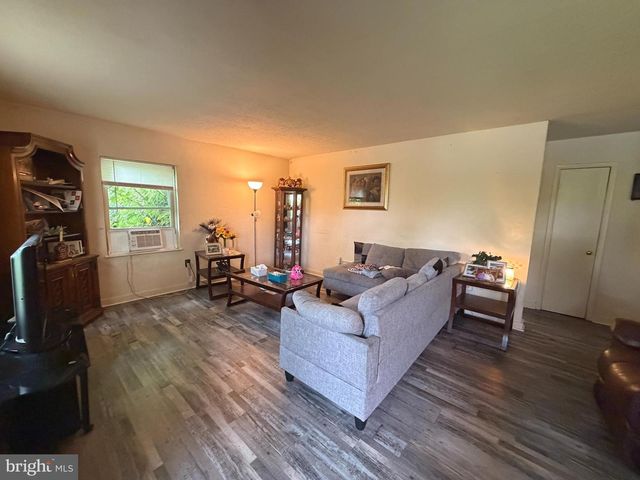 187 VALLEY MILL RD, Winchester, VA 22602