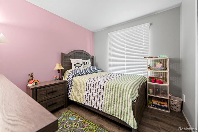 42719 Walker Street, Clinton Township, MI 48038