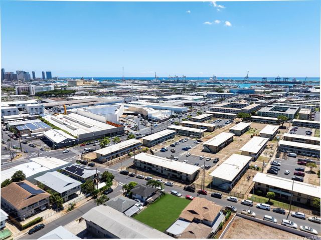 1428 Alokele Street, Honolulu, HI 96817