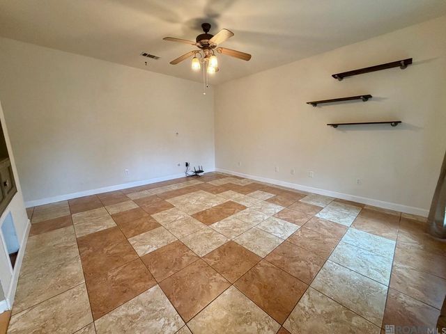 13337 Bayou Grand South Blvd, Gonzales, LA 70737