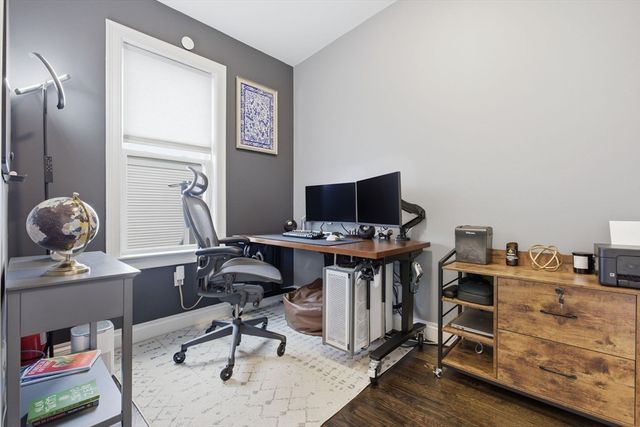 167 Putnam St PH 3, Boston, MA 02128