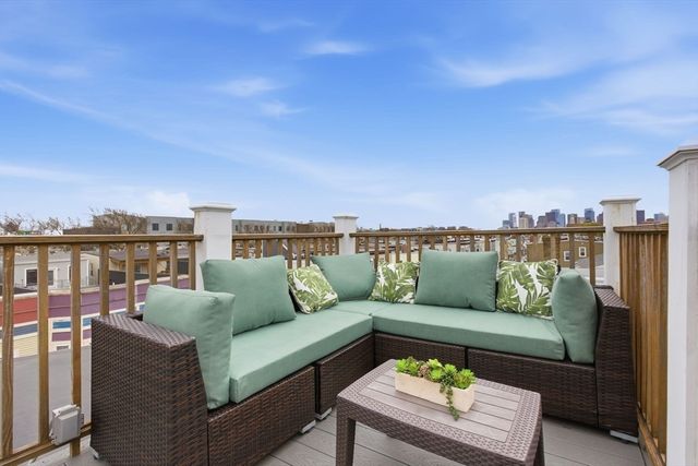 167 Putnam St PH 3, Boston, MA 02128