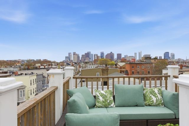 167 Putnam St PH 3, Boston, MA 02128