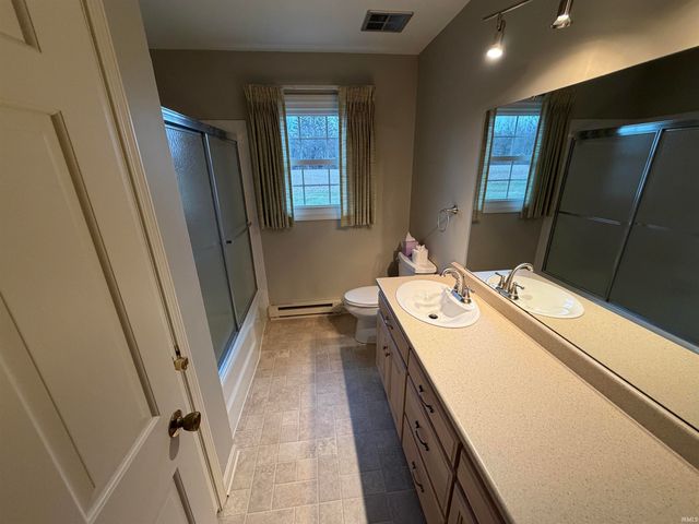 12201 Leo Road, Fort Wayne, IN 46845