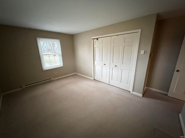 12201 Leo Road, Fort Wayne, IN 46845