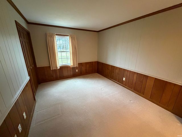 12201 Leo Road, Fort Wayne, IN 46845