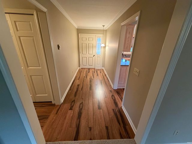 12201 Leo Road, Fort Wayne, IN 46845