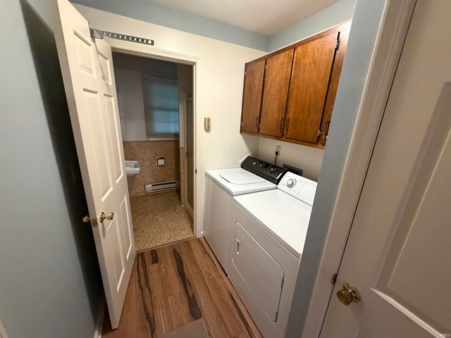 12201 Leo Road, Fort Wayne, IN 46845