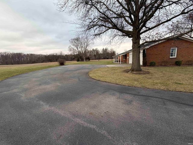 12201 Leo Road, Fort Wayne, IN 46845